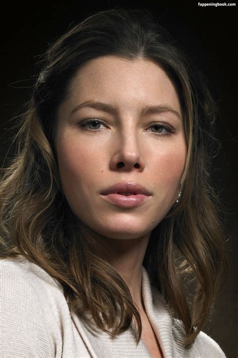 jessica biel nue|Jessica Biel Nude Pics and Sex Scenes Collection